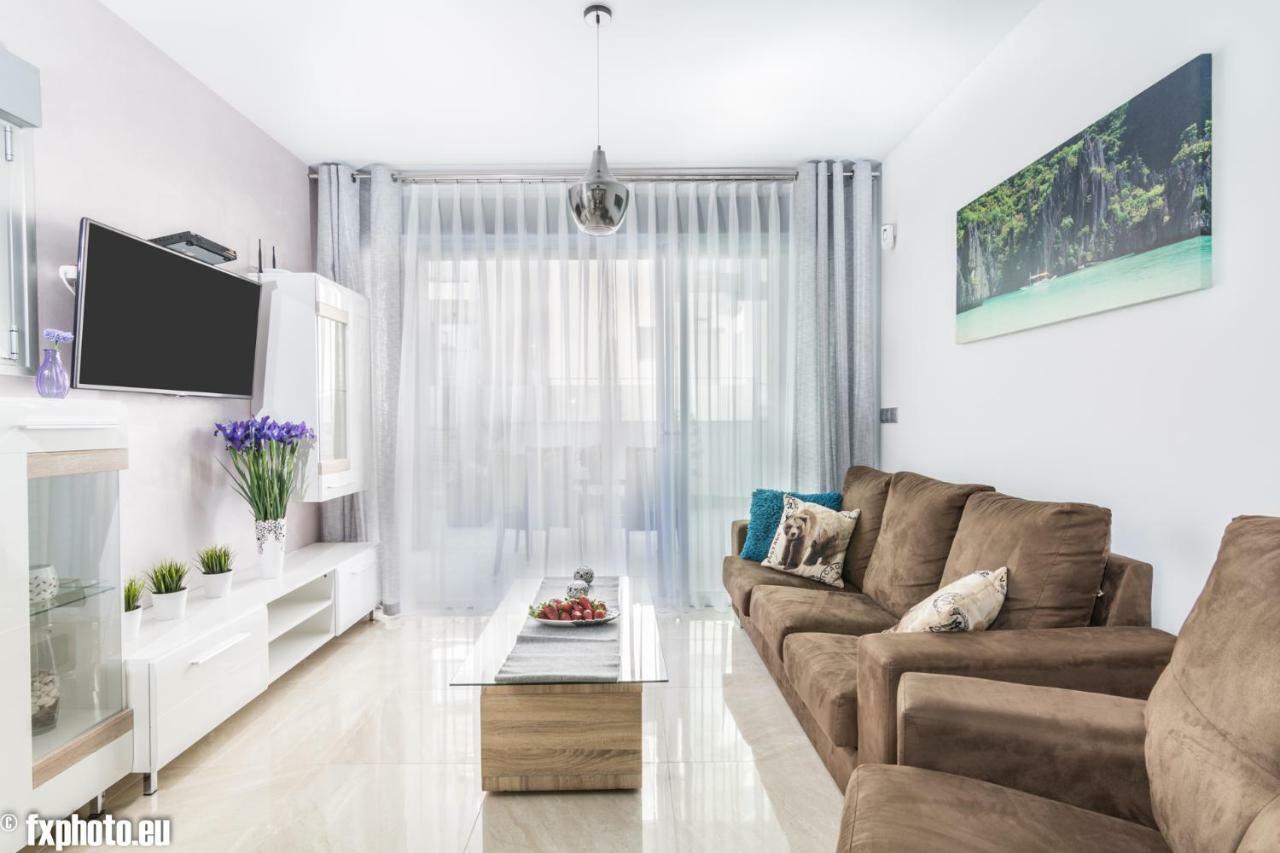 Eluxuria Sunny Villa Torrevieja Exterior photo